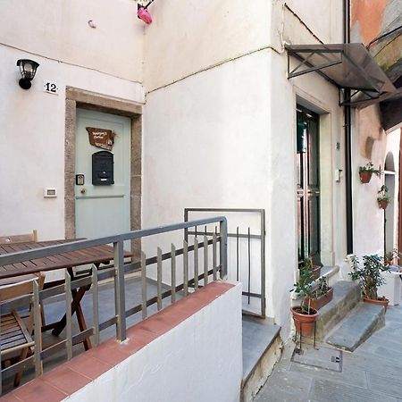Hemingway'S Shelter Vila La Spezia Exterior foto
